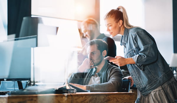 Schaubild - Zusammenspiel von Angebot. Zielgruppe und Zielen